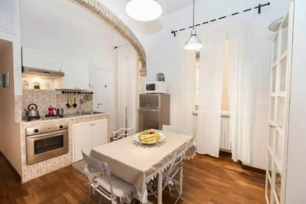 Centro Roma Trastevere Lovely House Bagian luar foto