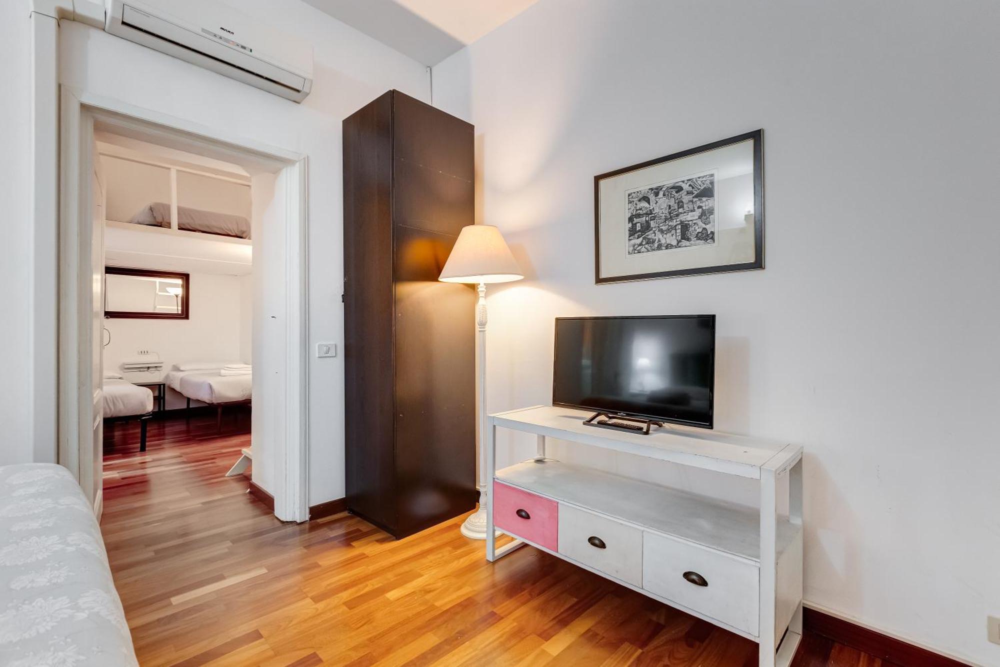 Centro Roma Trastevere Lovely House Bagian luar foto